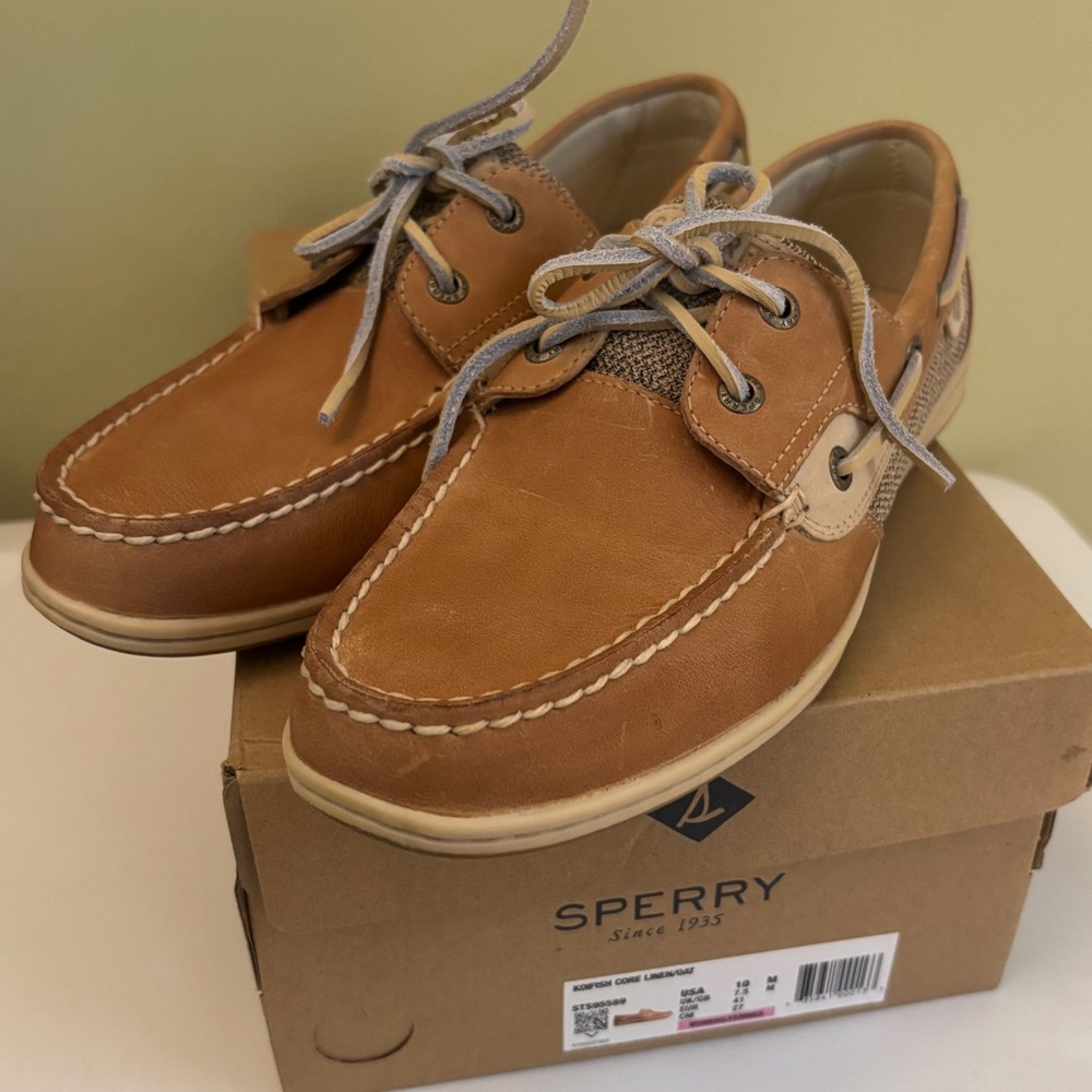 Sperry Women's Leather Koifish Core Boat Shoe 10 M